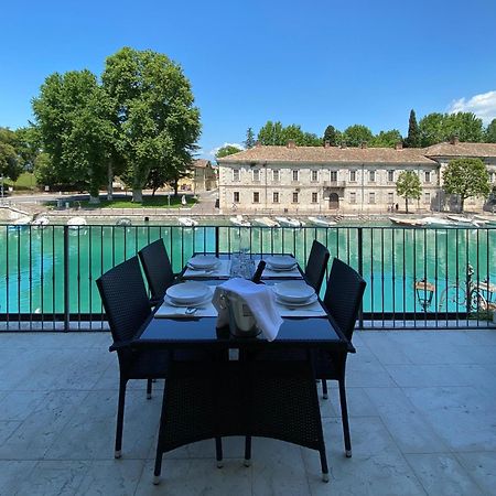 Time To Relax - La Terrazza Sul Lago Peschiera del Garda Eksteriør bilde
